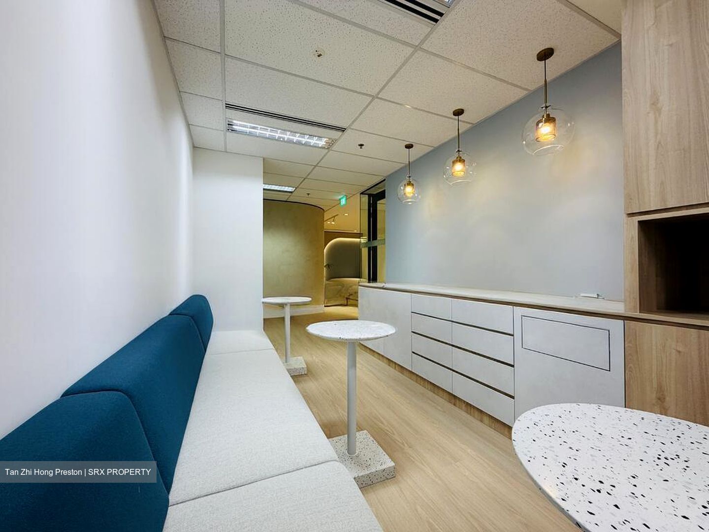 Robinson 112 (D1), Office #622562841